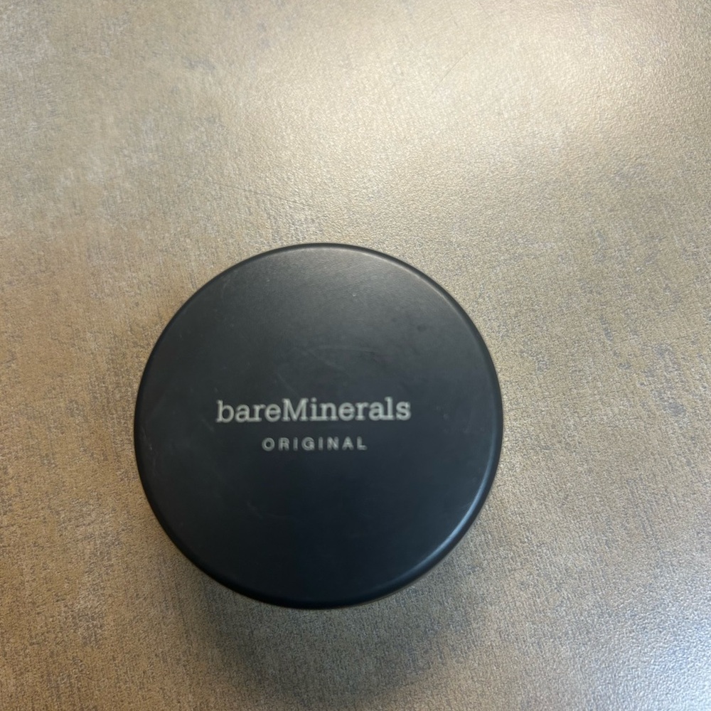 NWT BareMinerals Original Foundation: Medium Dark 6oz - Picture 2 of 5